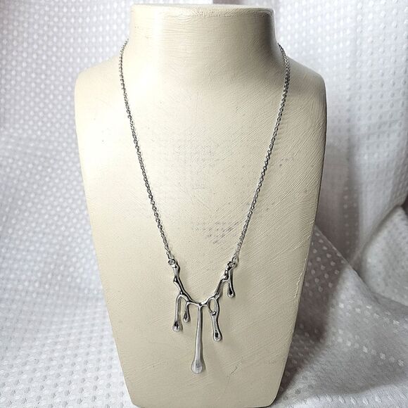 Lava Melt Water Drip Necklace - Silvertone - Picture 3 of 6
